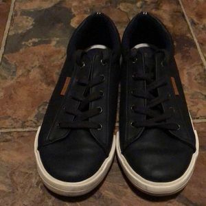 Nautical Copan Size 6 Sneaker
